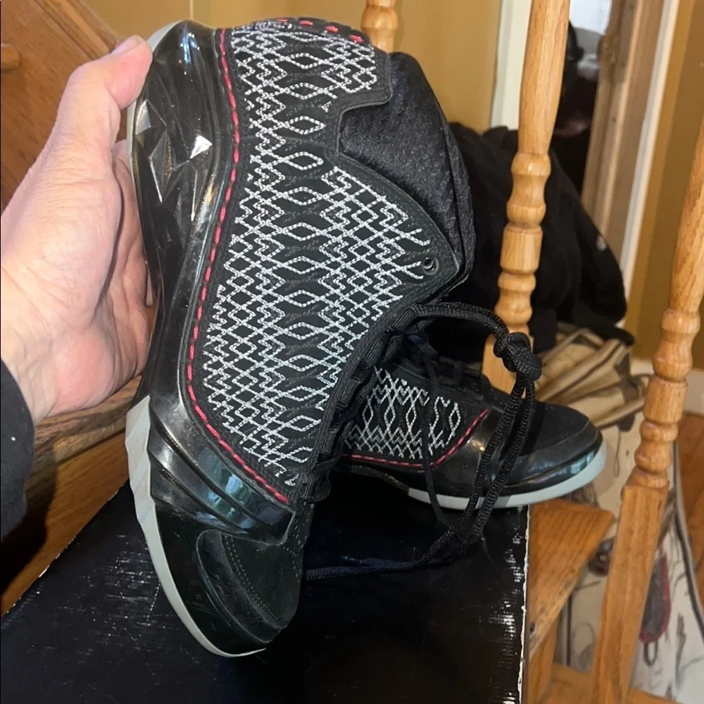 Air Jordan xx3 excellent condition with box Jordan Black Sneakers Classic Design